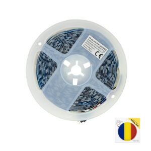 PNI 5050RGB LED traka s 300 LED dioda, RGB, prigušivač, svjetlosni efekti, 5 metara, IP20 i ljepljivom zastavom.