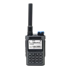 Prijenosna VHF/UHF radio postaja