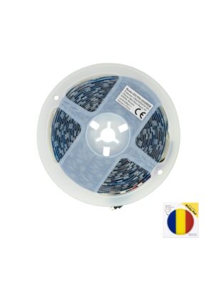 PNI 5050RGB LED traka s 300 LED dioda, RGB, prigušivač, svjetlosni efekti, 5 metara, IP20 i ljepljivom zastavom.