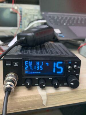 CB radio stanica PNI Escort HP 15